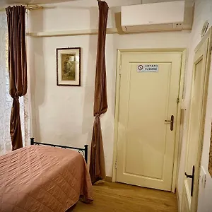 Apartment Lovely And Cozy In The Position Italy